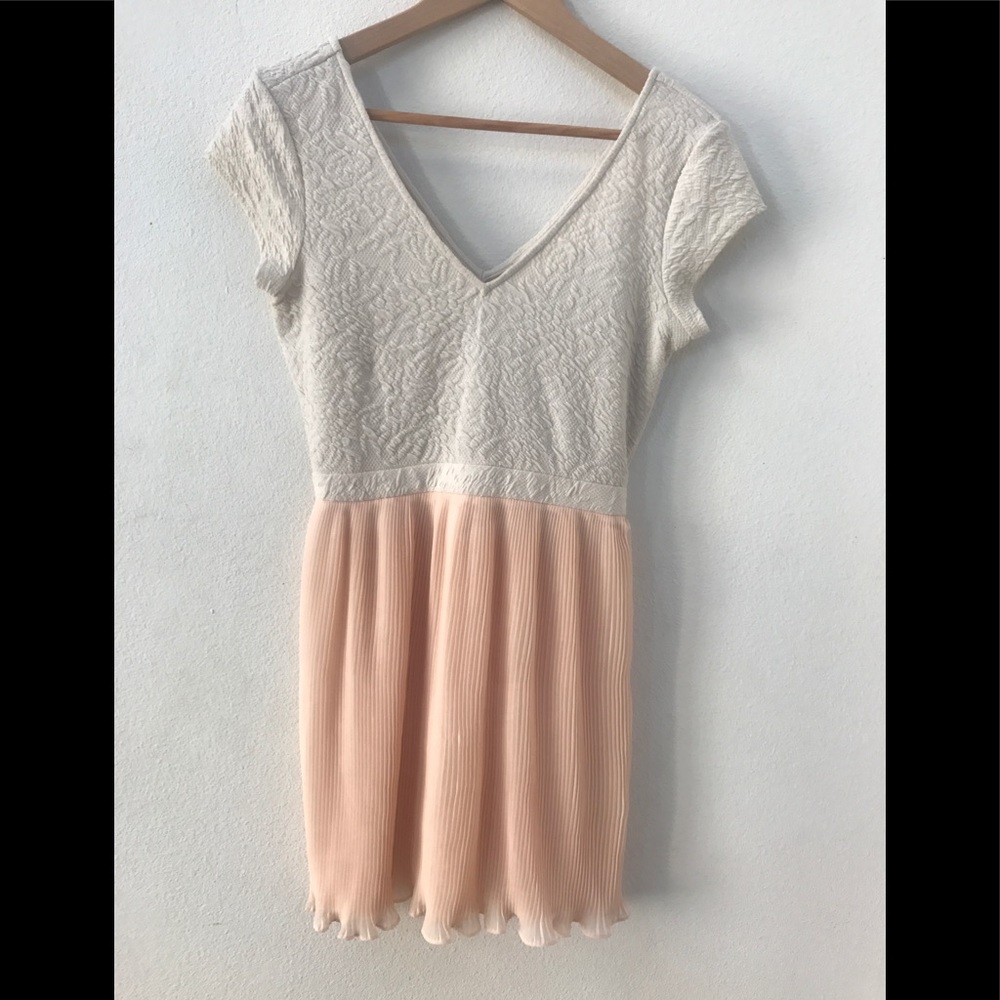 Women's dress